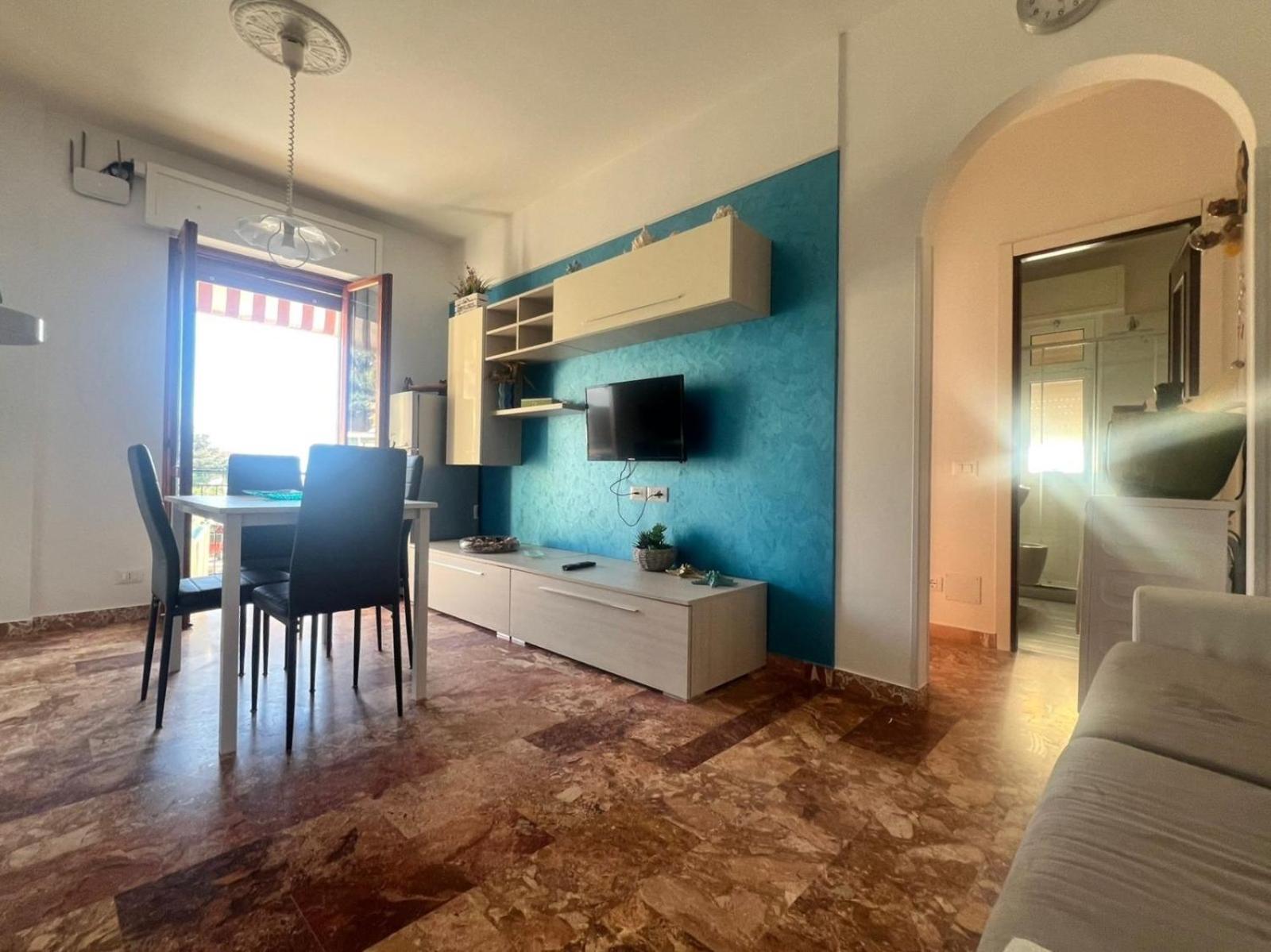 Apartment Aurora & Nicole Ideal Per Biker Con Terazza Vista Mare Parcheggio E Wi-Fi Gratuiti Пьетра-Лигуре Экстерьер фото