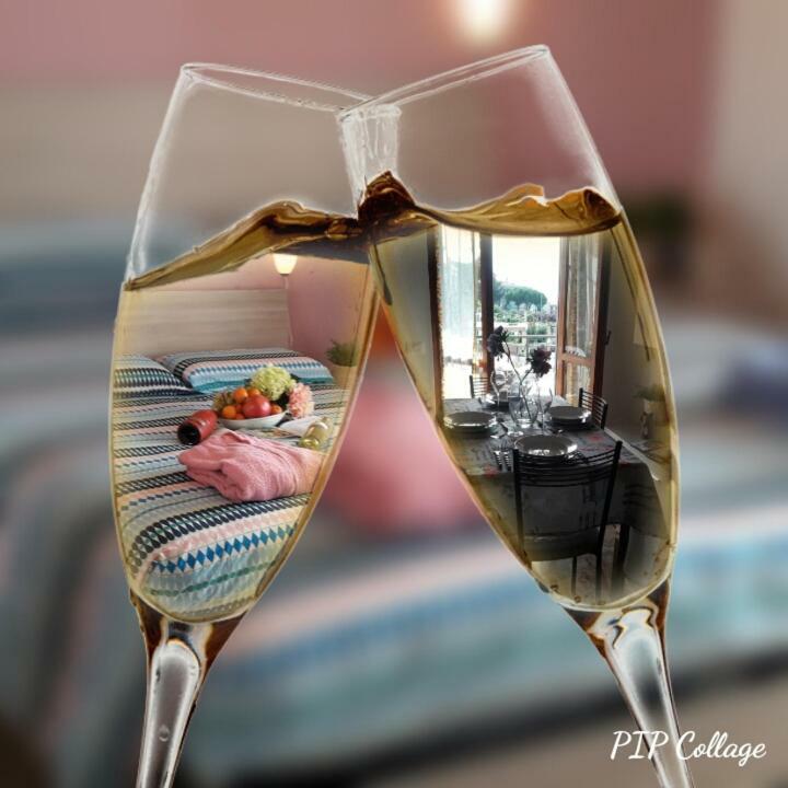 Apartment Aurora & Nicole Ideal Per Biker Con Terazza Vista Mare Parcheggio E Wi-Fi Gratuiti Пьетра-Лигуре Экстерьер фото